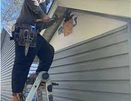 Best Siding Maintenance  in Waukegan, IL